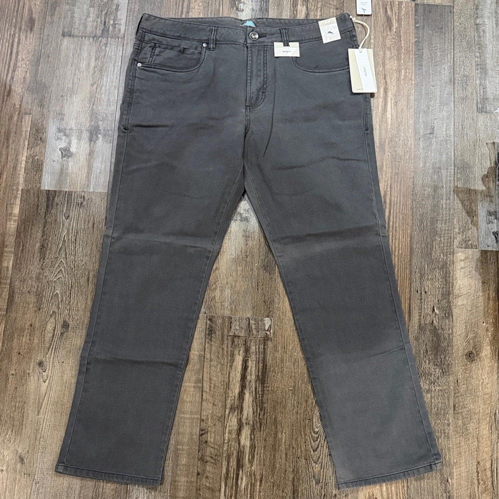 Tommy Bahama Men's Dark Gray Vintage Fit Casual Jeans - Picture 5 of 6
